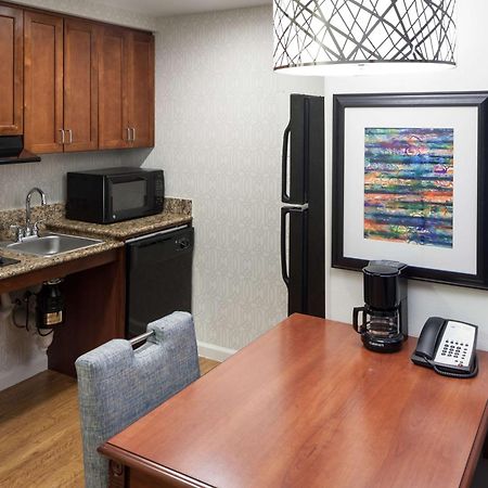 Homewood Suites Denton Kültér fotó