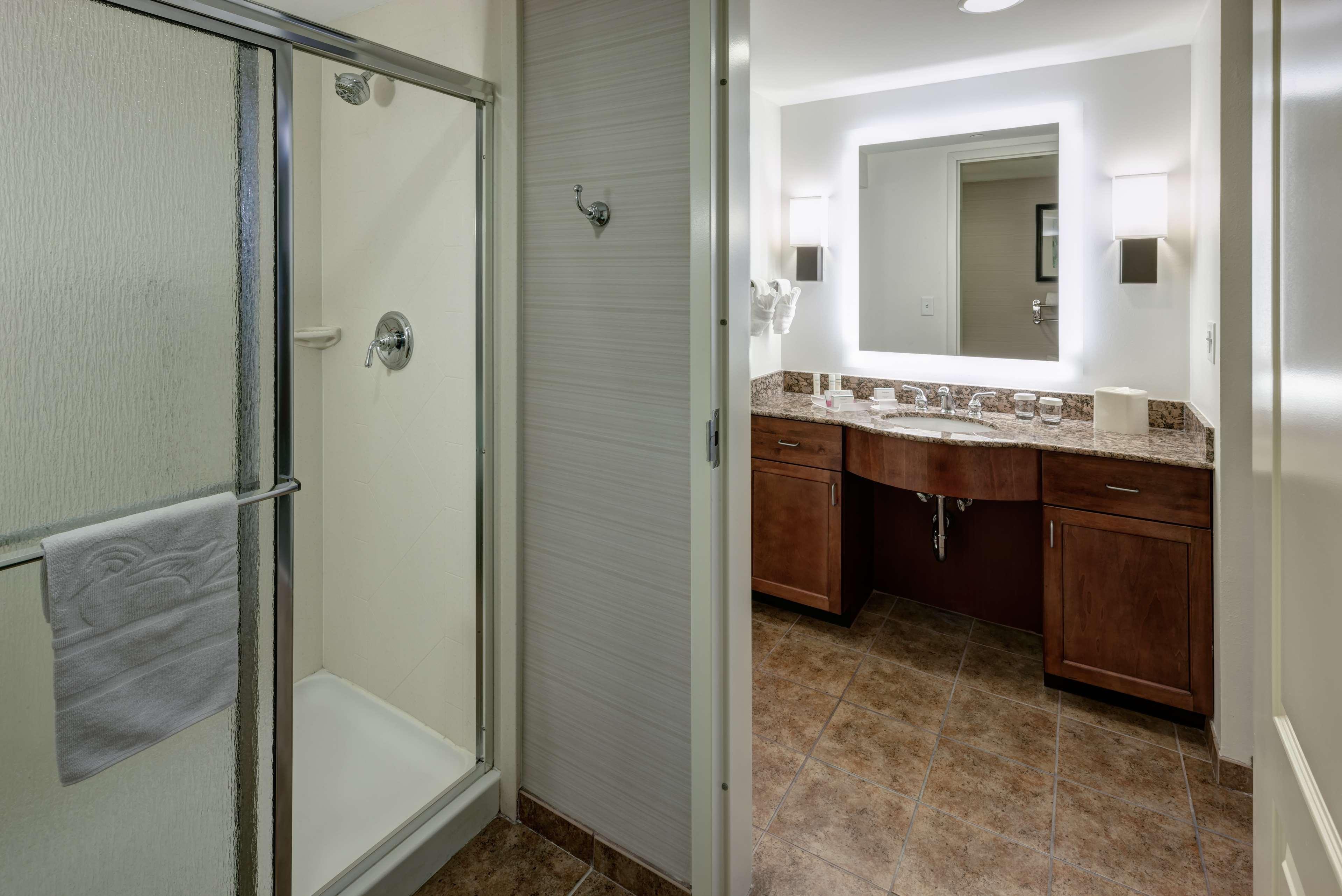 Homewood Suites Denton Kültér fotó