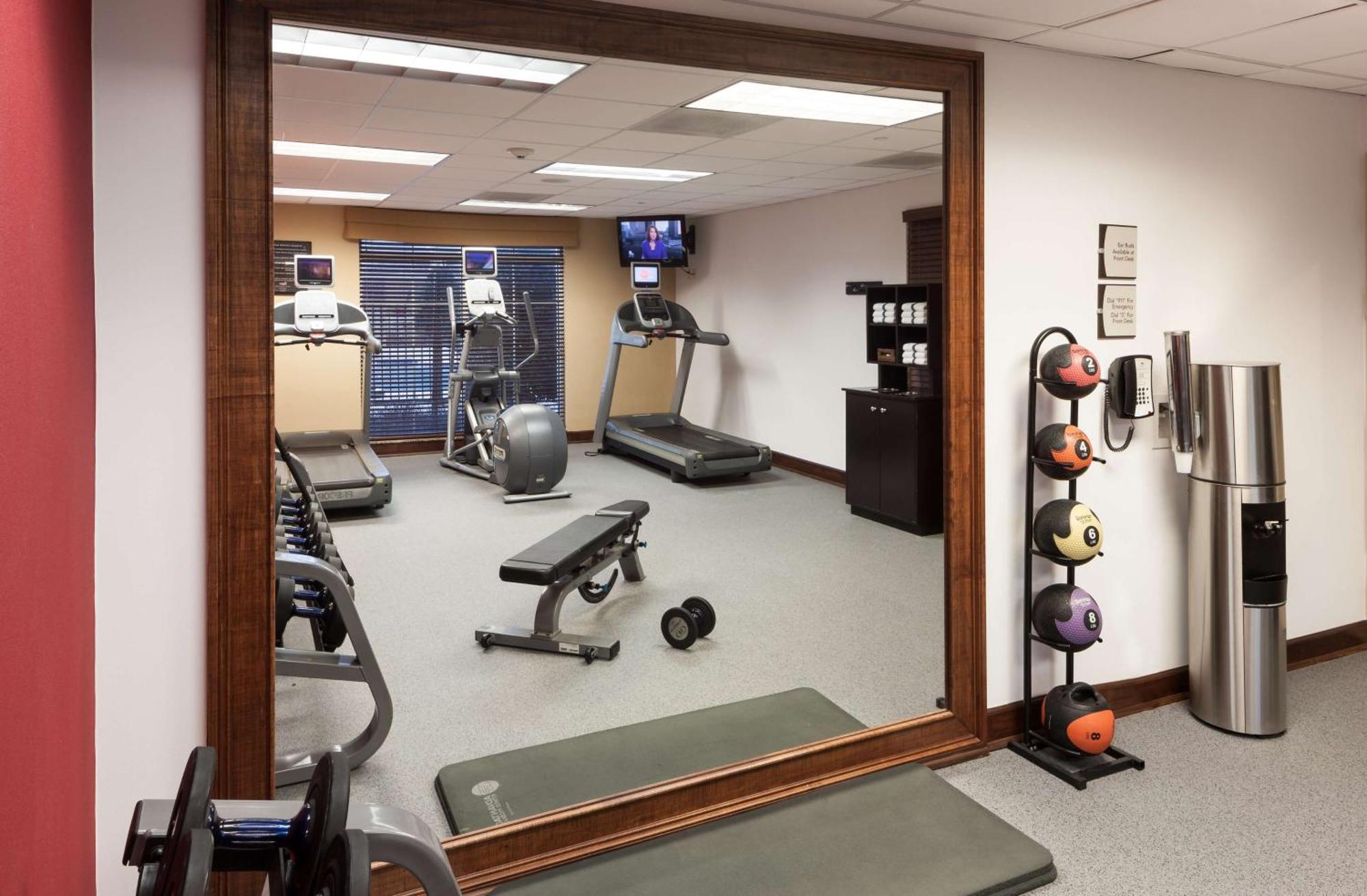 Homewood Suites Denton Kültér fotó
