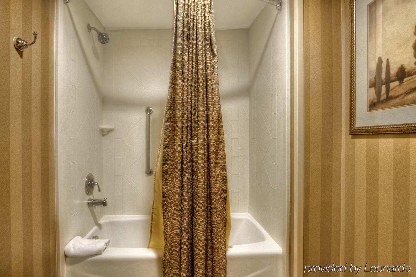 Homewood Suites Denton Kültér fotó