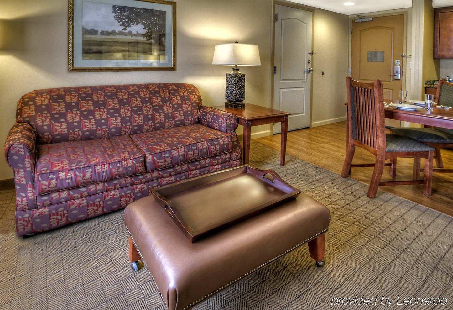 Homewood Suites Denton Kültér fotó