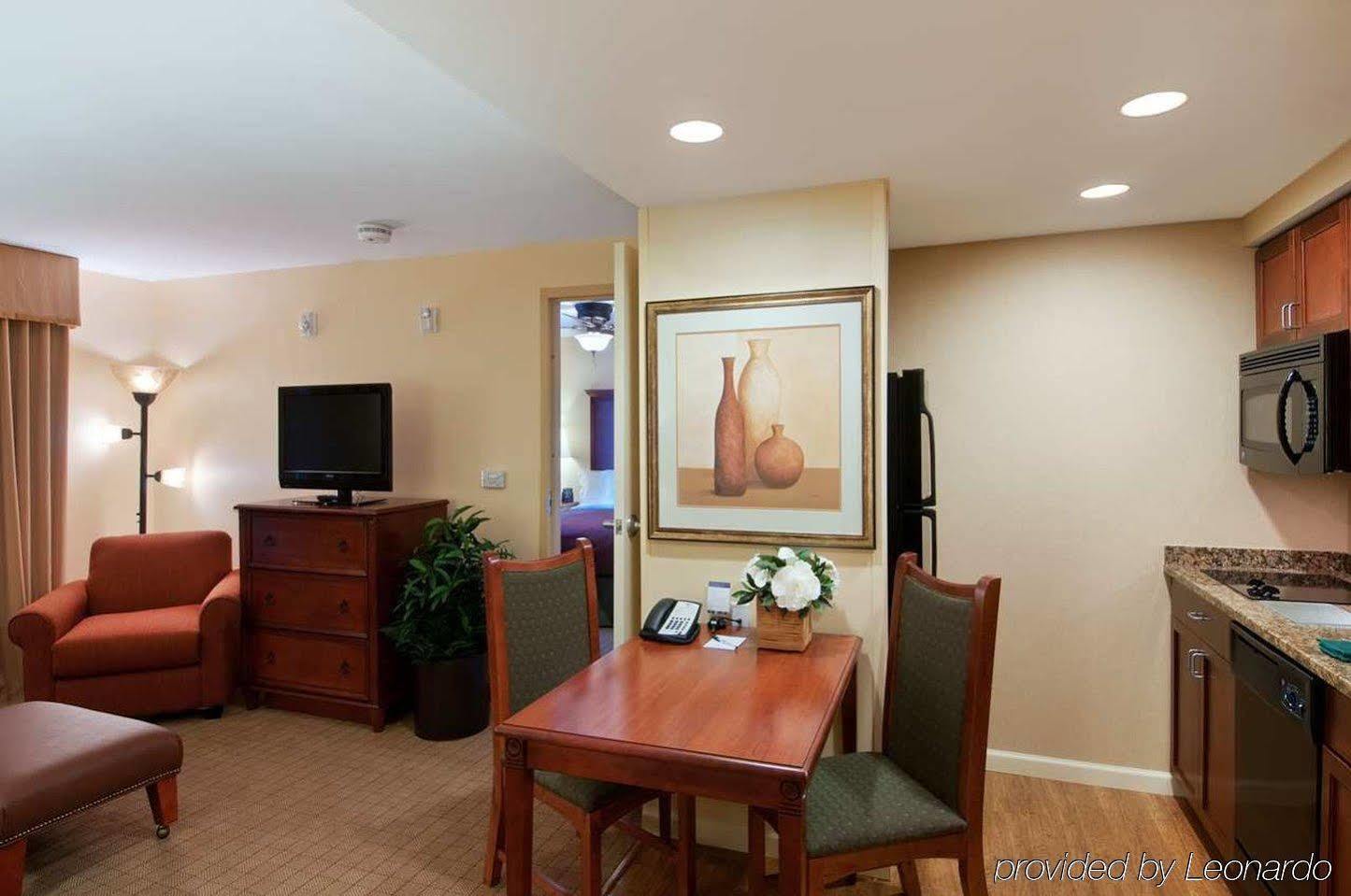 Homewood Suites Denton Szoba fotó